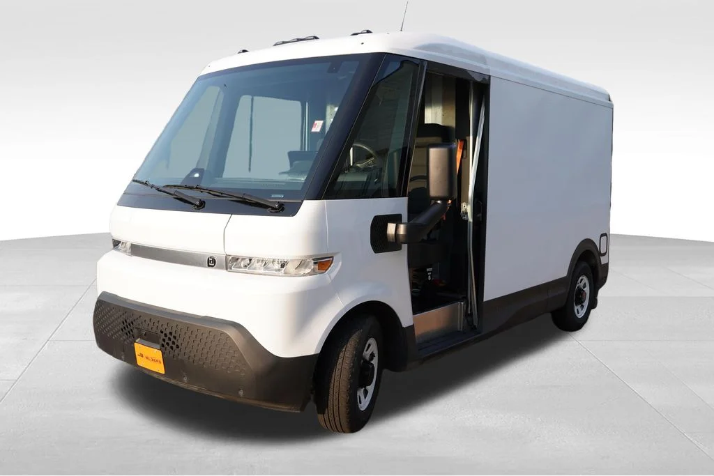 2024 Chevrolet BrightDrop Zevo 400 - Photo 12