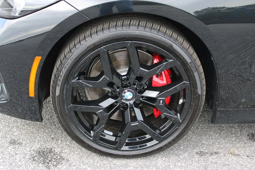 2026 BMW 3 Series 330i - Photo 33
