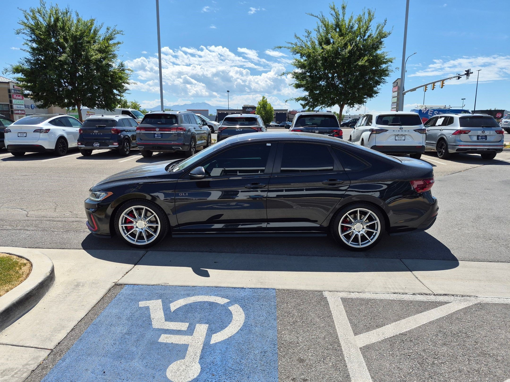 Certified Used 2025 Deep Black Volkswagen Autobahn image 8