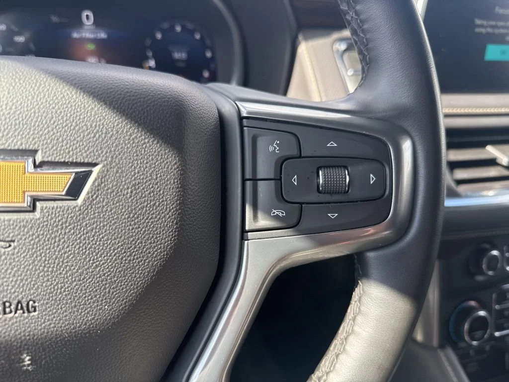 Used 2023 Summit White Chevrolet Premier image 18
