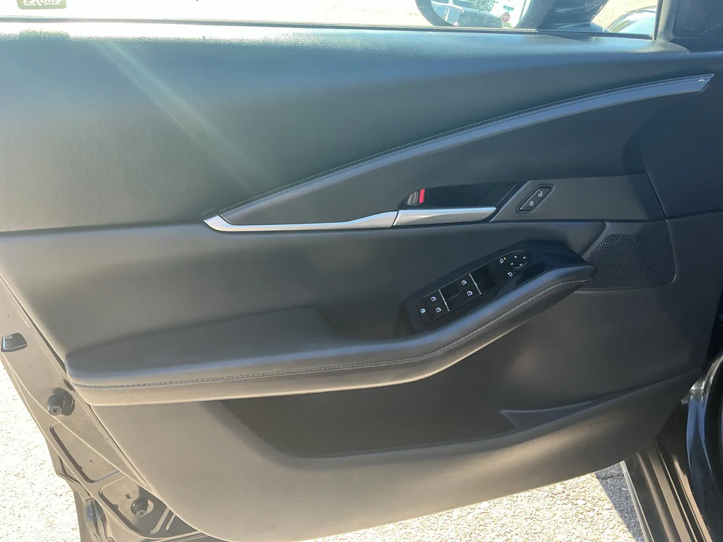 Used 2024 Jet Black Mica Mazda 2.5 S Select Sport image 10