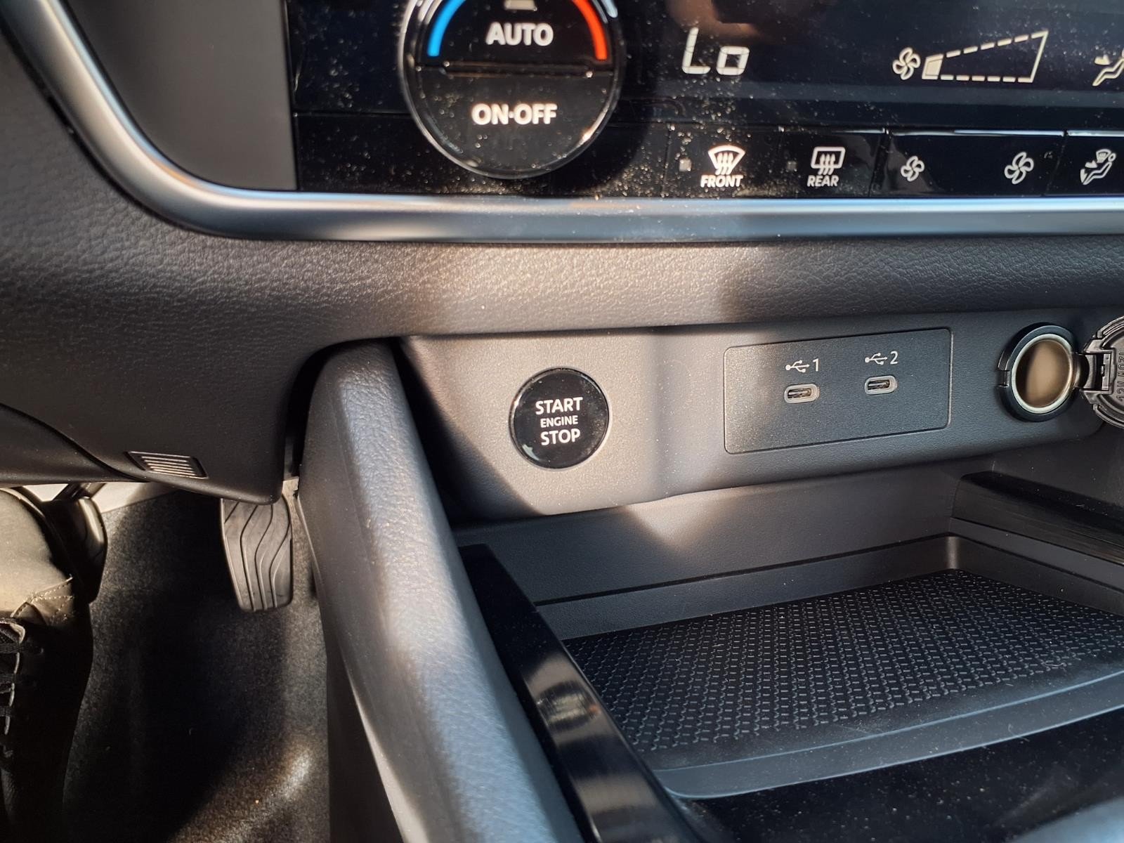 2026 Nissan Rogue photo 21 of 23
