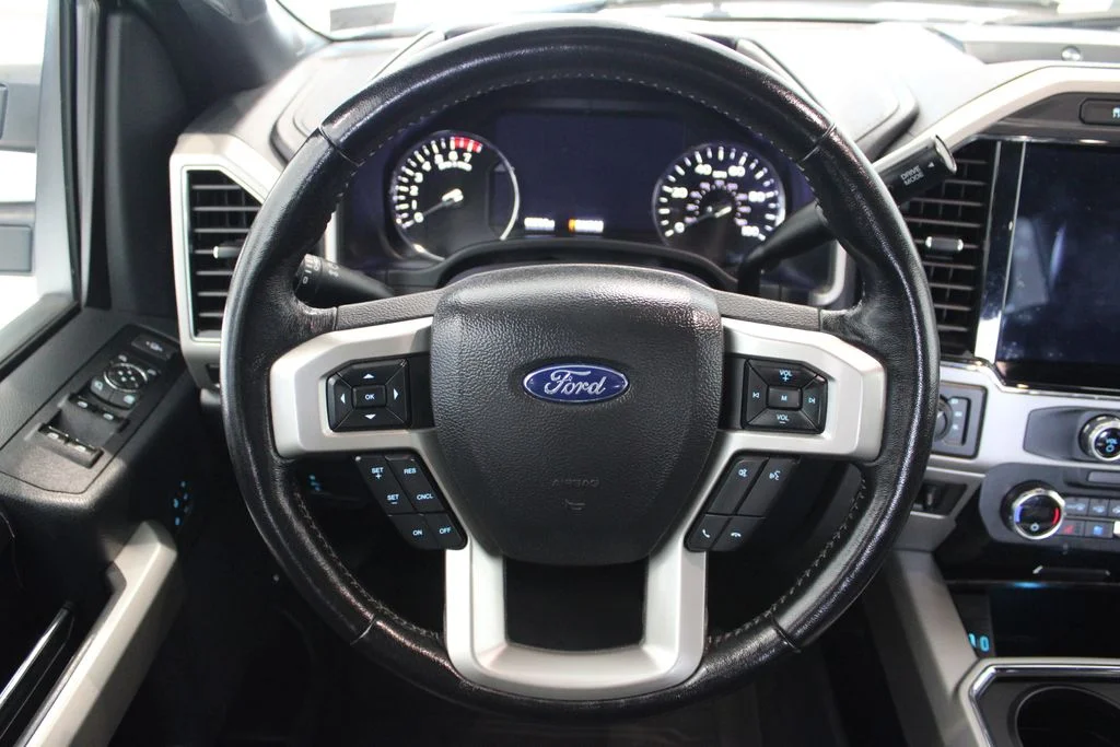 Used 2022 Silver Metallic Ford Lariat image 27