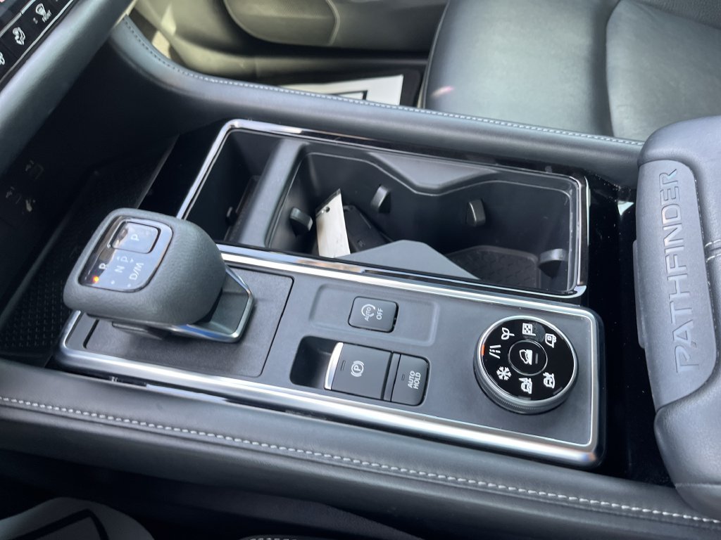 Used 2023 Black Nissan SL image 21