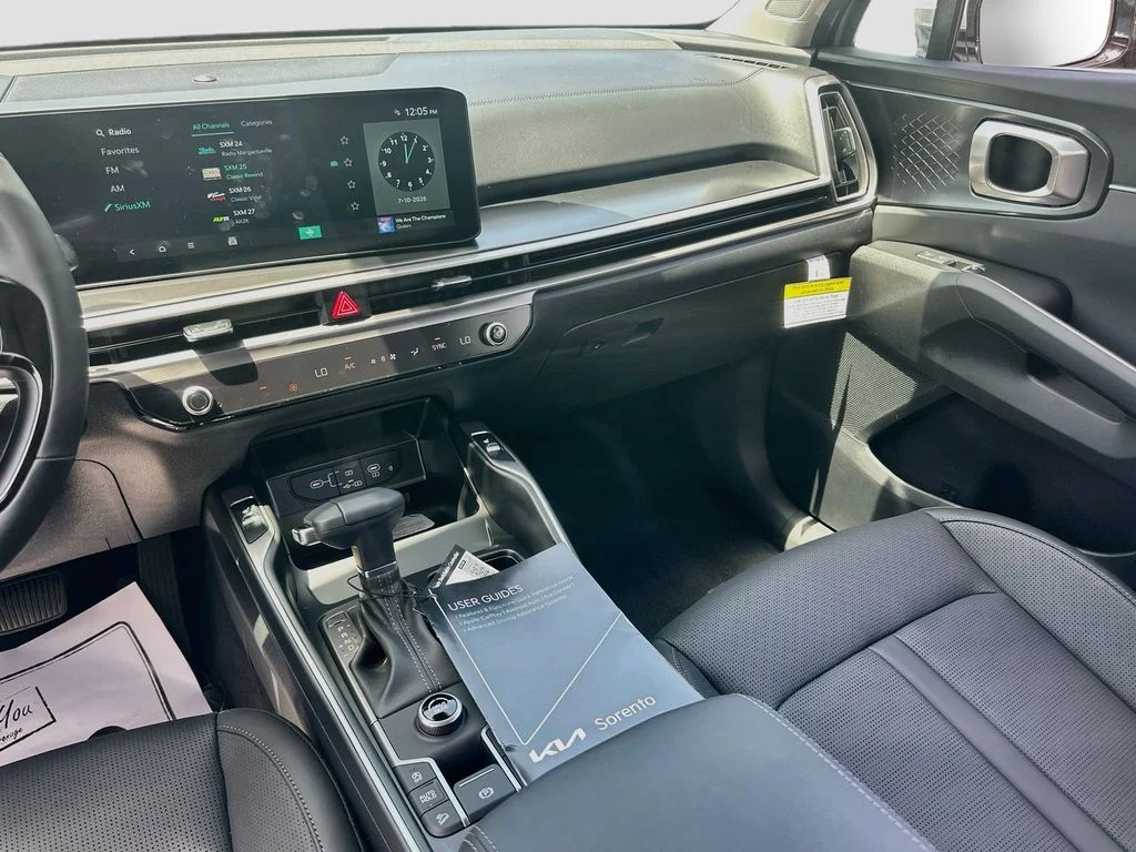 New 2026 Ivory Silver Kia S image 23