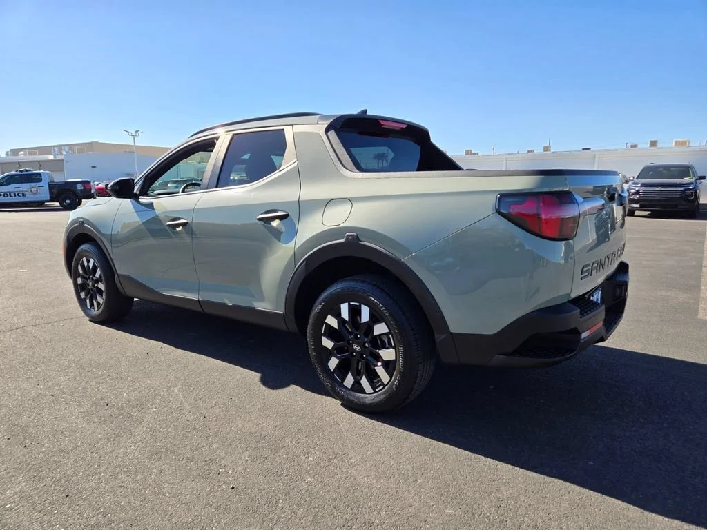 Used 2025 Sage Gray Hyundai SEL image 4