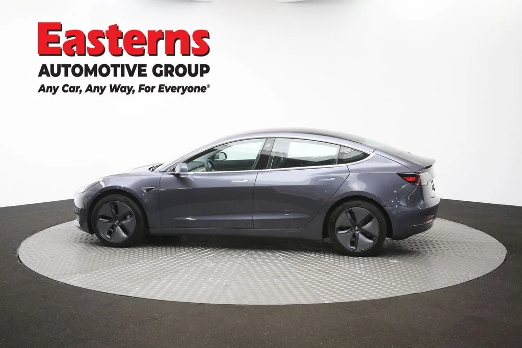 Used 2018 Gray Tesla Long Range image 57