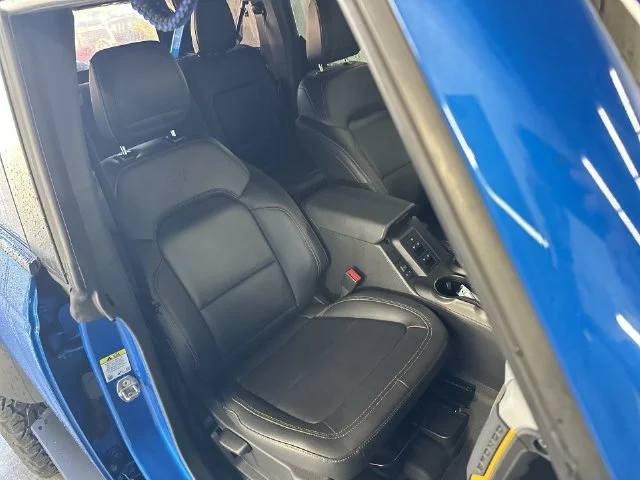 Used 2023 Blue Ford Badlands image 26