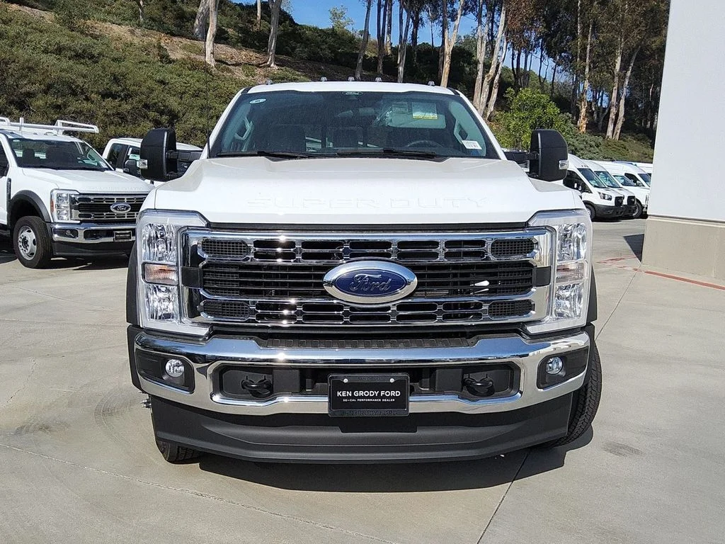 New 2026 White Ford XL image 3