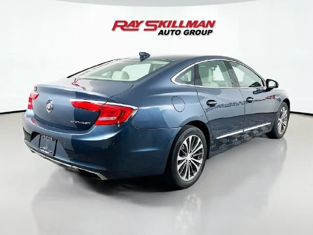 Used 2019 Gray Buick Essence image 7