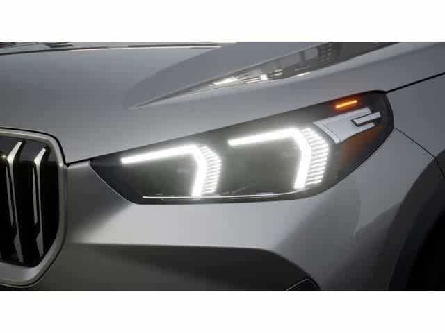 Used 2026 Space Silver Metallic BMW xDrive28i image 6