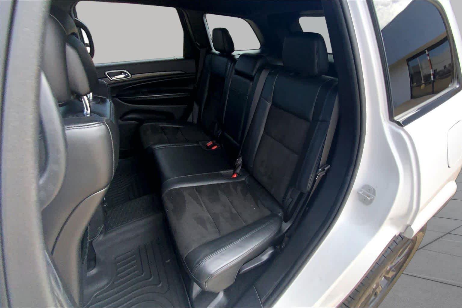 Certified Used 2021 Bright White Clearcoat Jeep Laredo X image 21