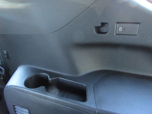 2026 GMC Yukon XL AT4 - Photo 33