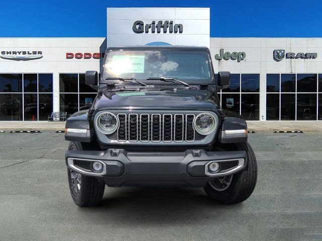 New 2026 Black Clear-Coat Exterior Paint Jeep Sahara image 12