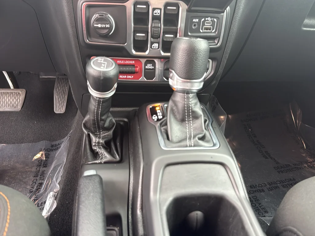 Used 2026 White Jeep Mojave image 19