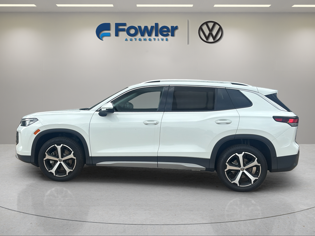 New 2026 White/off-white Volkswagen 2.0T SE image 4