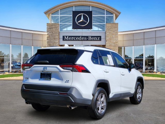 Used 2025 White Toyota LE image 4