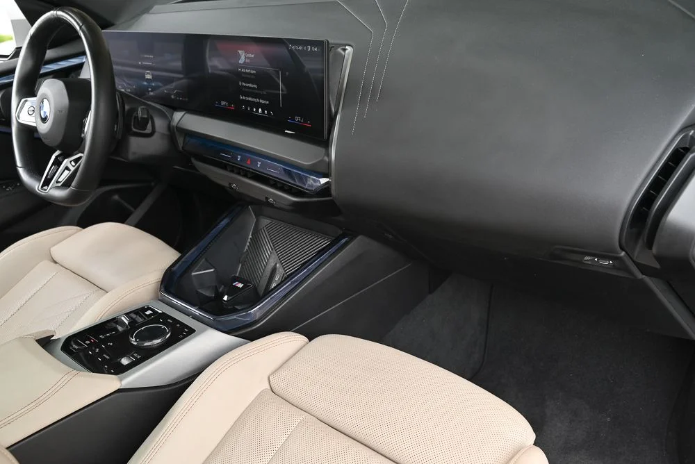 Used 2025 White BMW 30 xDrive image 11