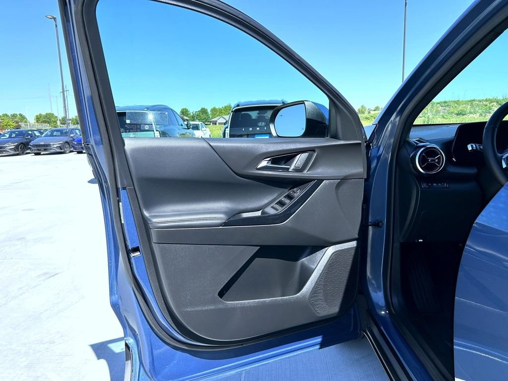 Used 2025 Blue Chevrolet LT image 10