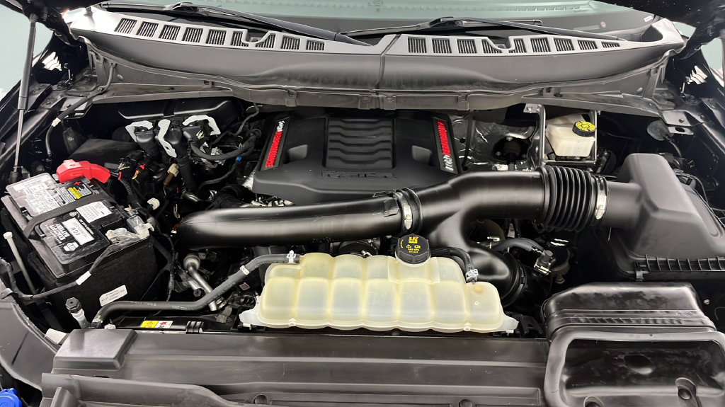 2021 Ford F-150 Raptor - Photo 37