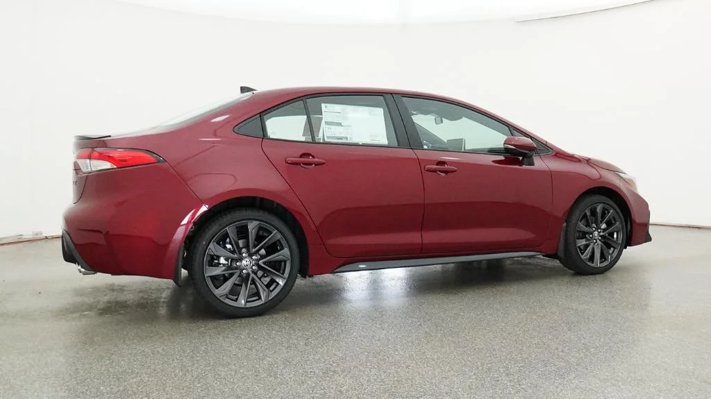 New 2026 Ruby Flare Pearl with Midnight Black Metallic roof Toyota SE image 16