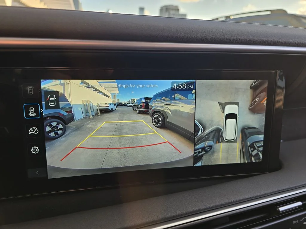 New 2026 Black Hyundai Blue SEL Premium image 25