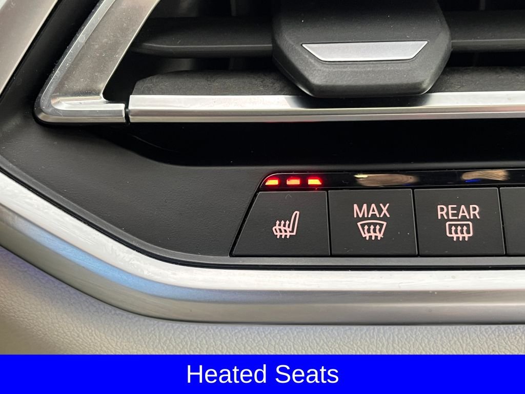 Used 2019 Black BMW xDrive40i image 5
