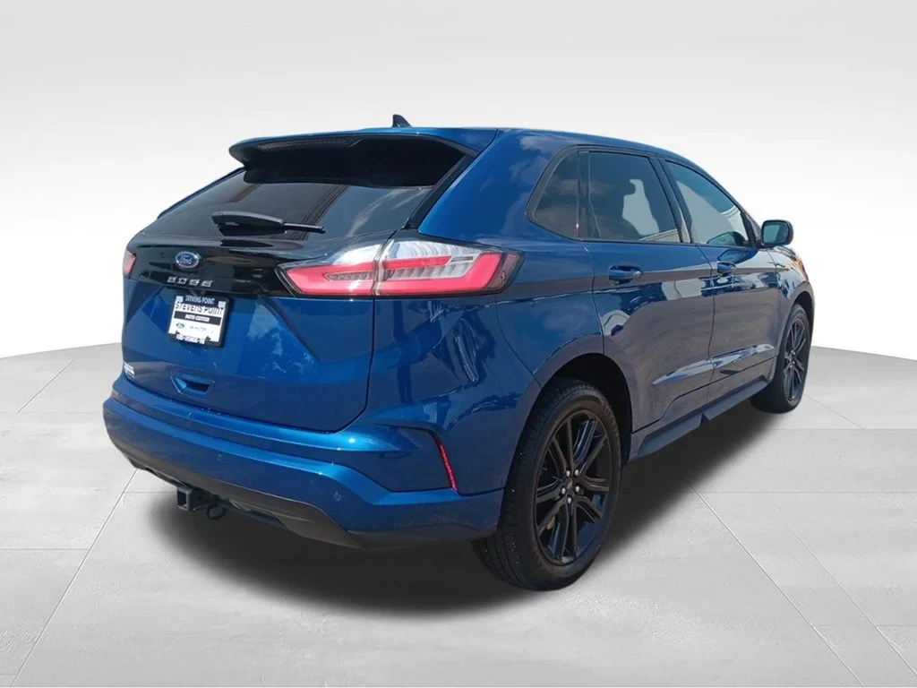 Used 2023 Blue Metallic Ford ST Line image 7