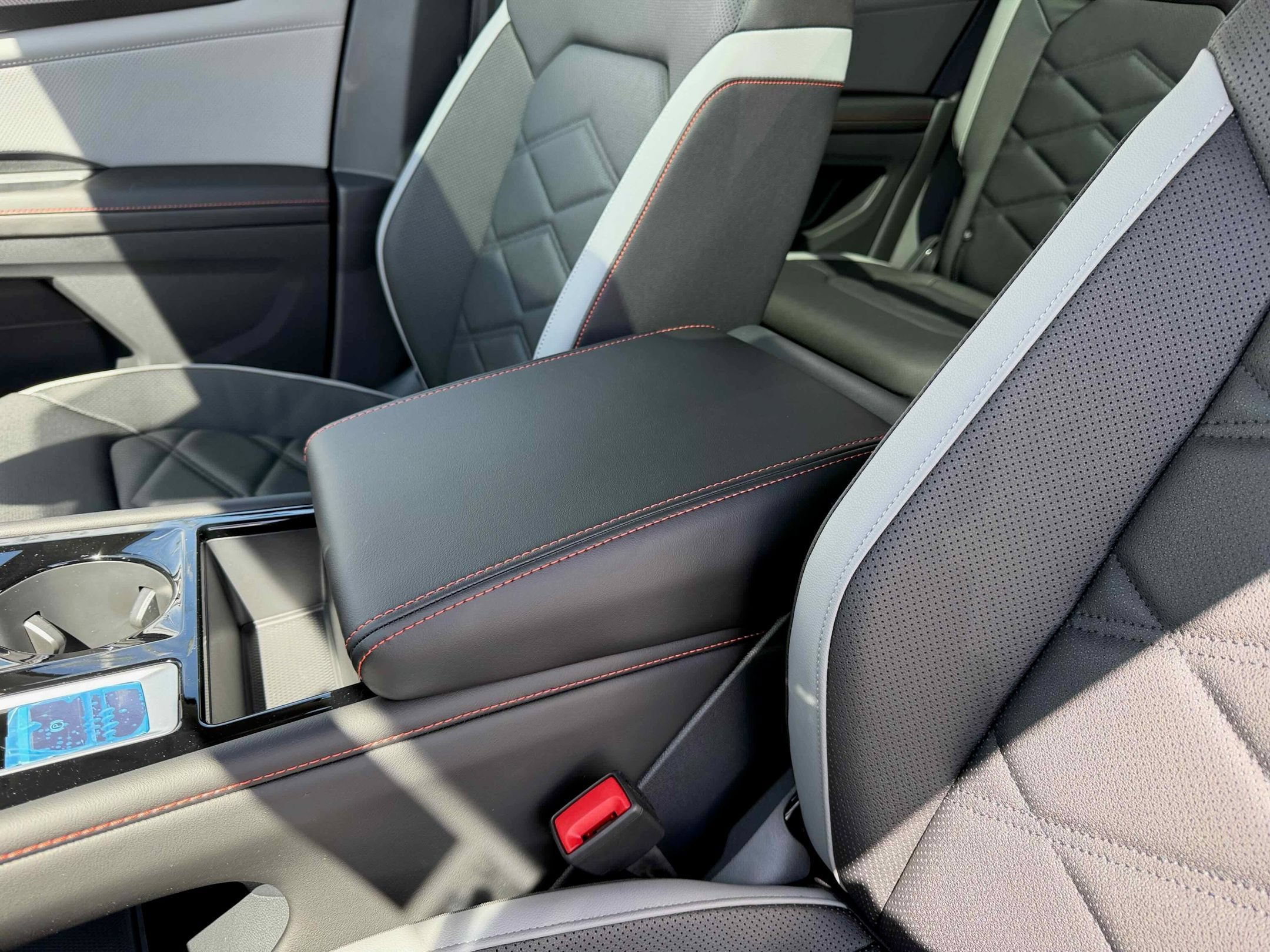 New 2026 Gray Volkswagen 2.0T Peak Edition image 25