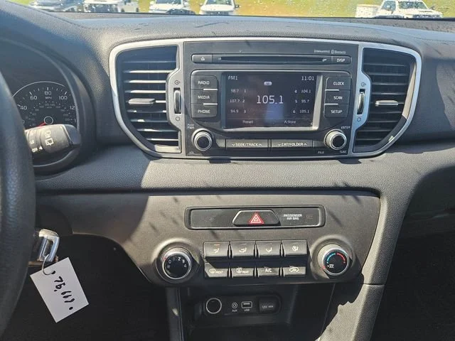 Used 2018 Silver Kia LX image 17