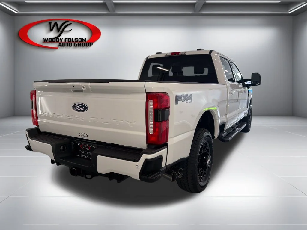 New 2027 Star White Metallic Tri-Coat Ford F-250® Lariat® image 6