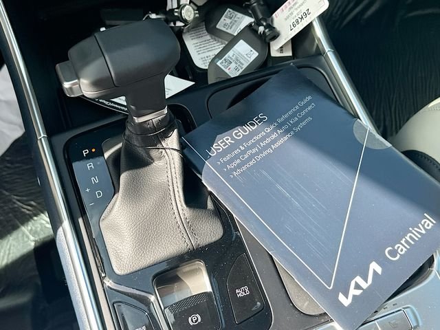 New 2026 Ceramic Silver Kia EX image 17