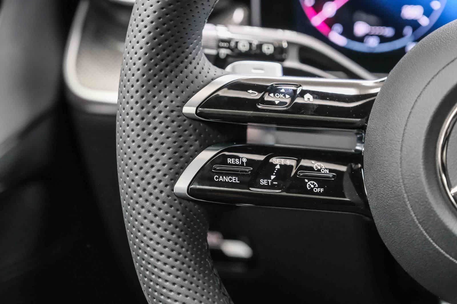 New 2026 Graphite Grey Metallic Mercedes-Benz GLC 300 image 60
