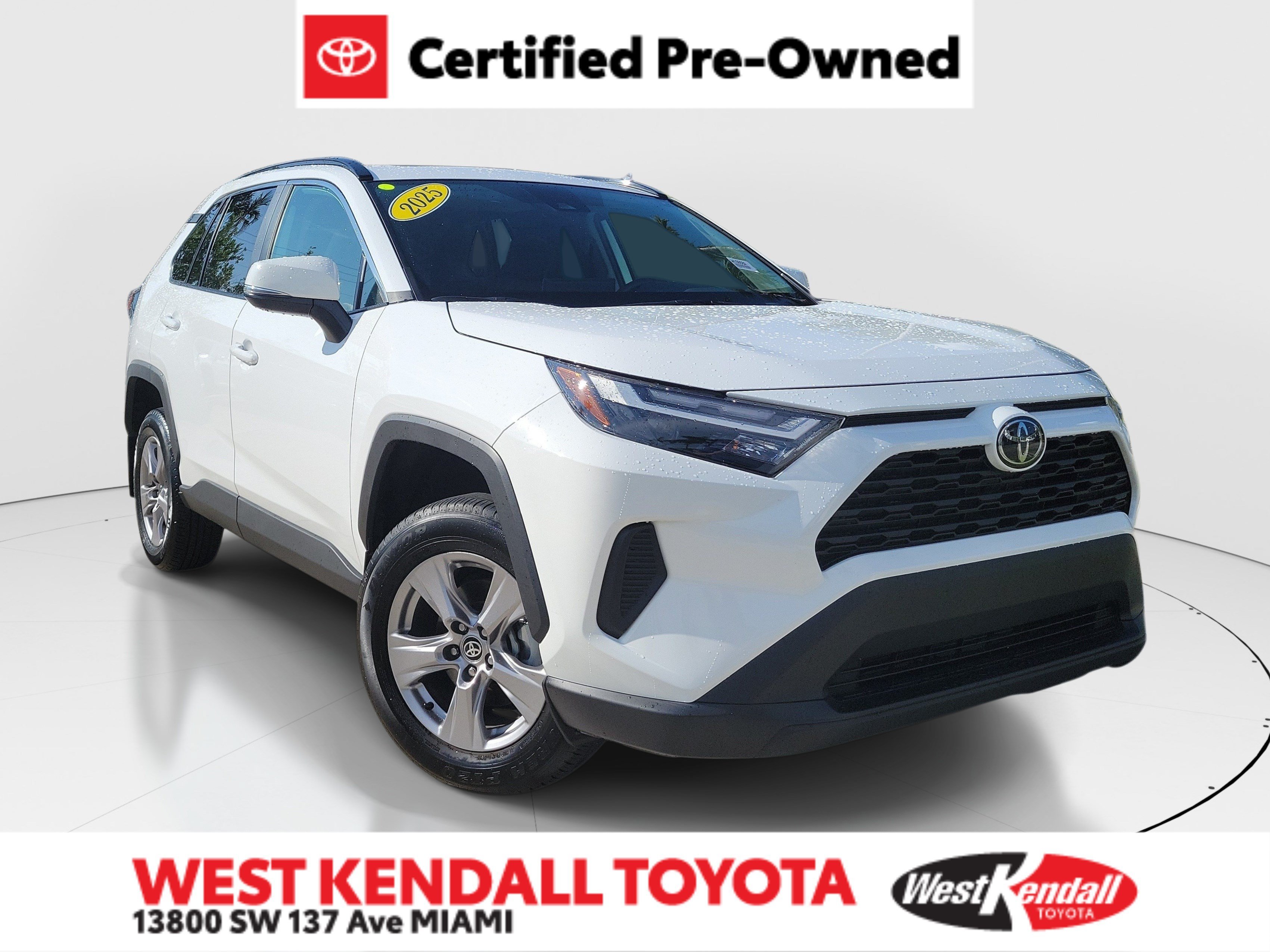 Certified Used 2025 Ice Toyota XLE image 1