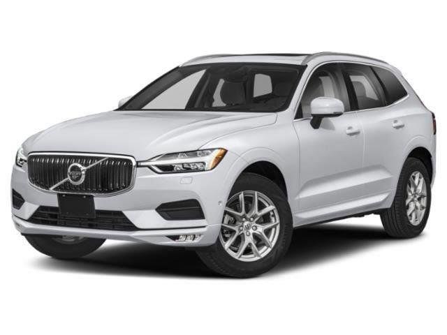 Used 2019  VOLVO T6MOMENTUM image 1