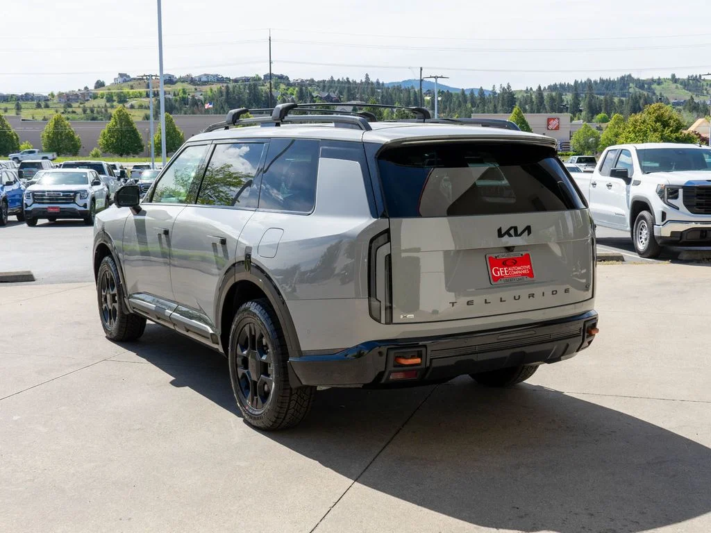 New 2027 Wolf Gray Kia X-PRO SX image 5