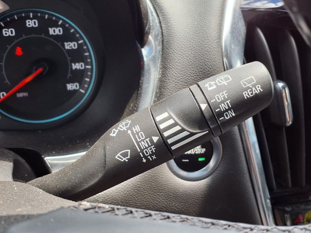 Used 2023 Gray Chevrolet LT image 22