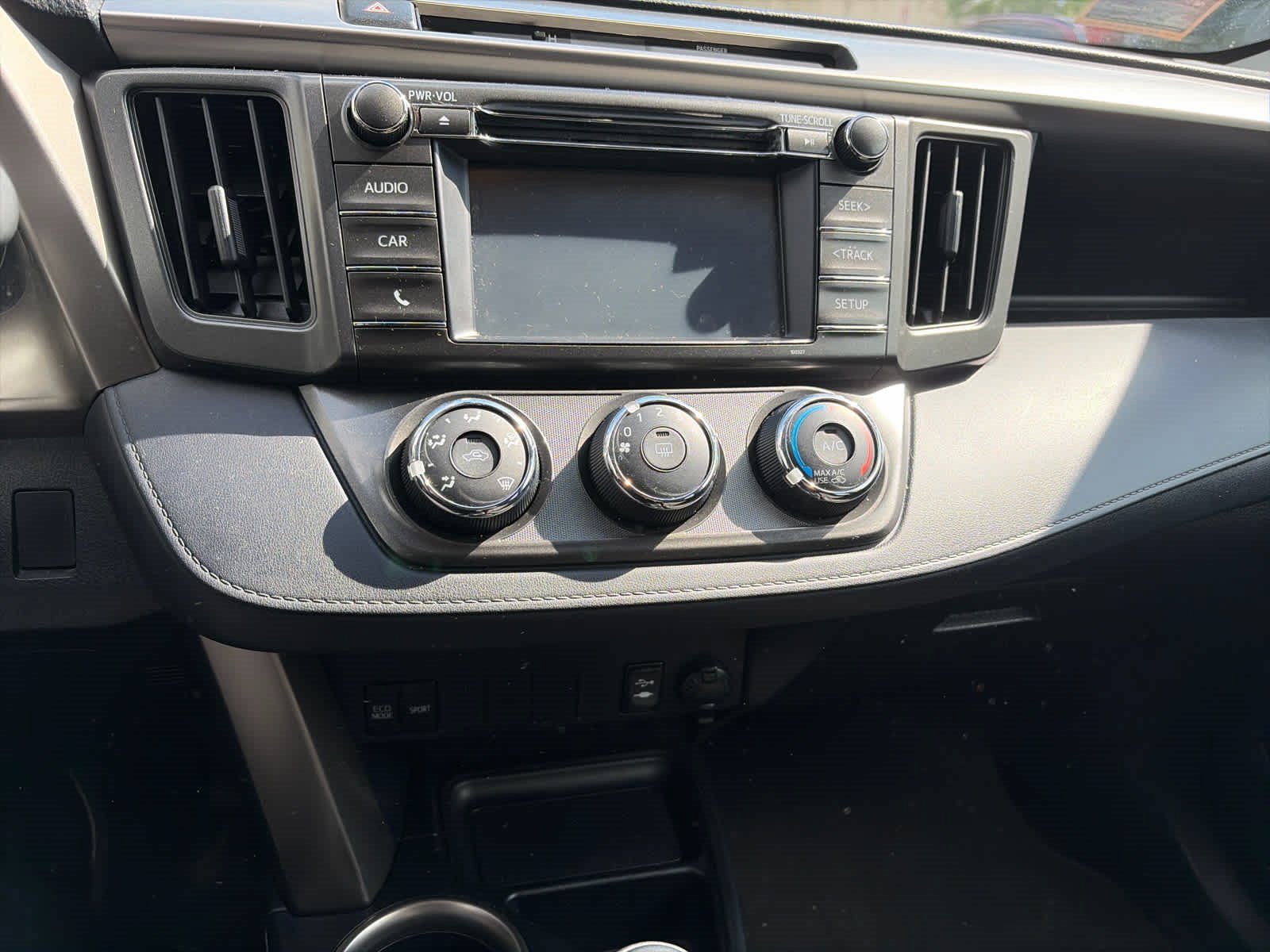 Used 2015 Hot Lava Toyota LE image 8