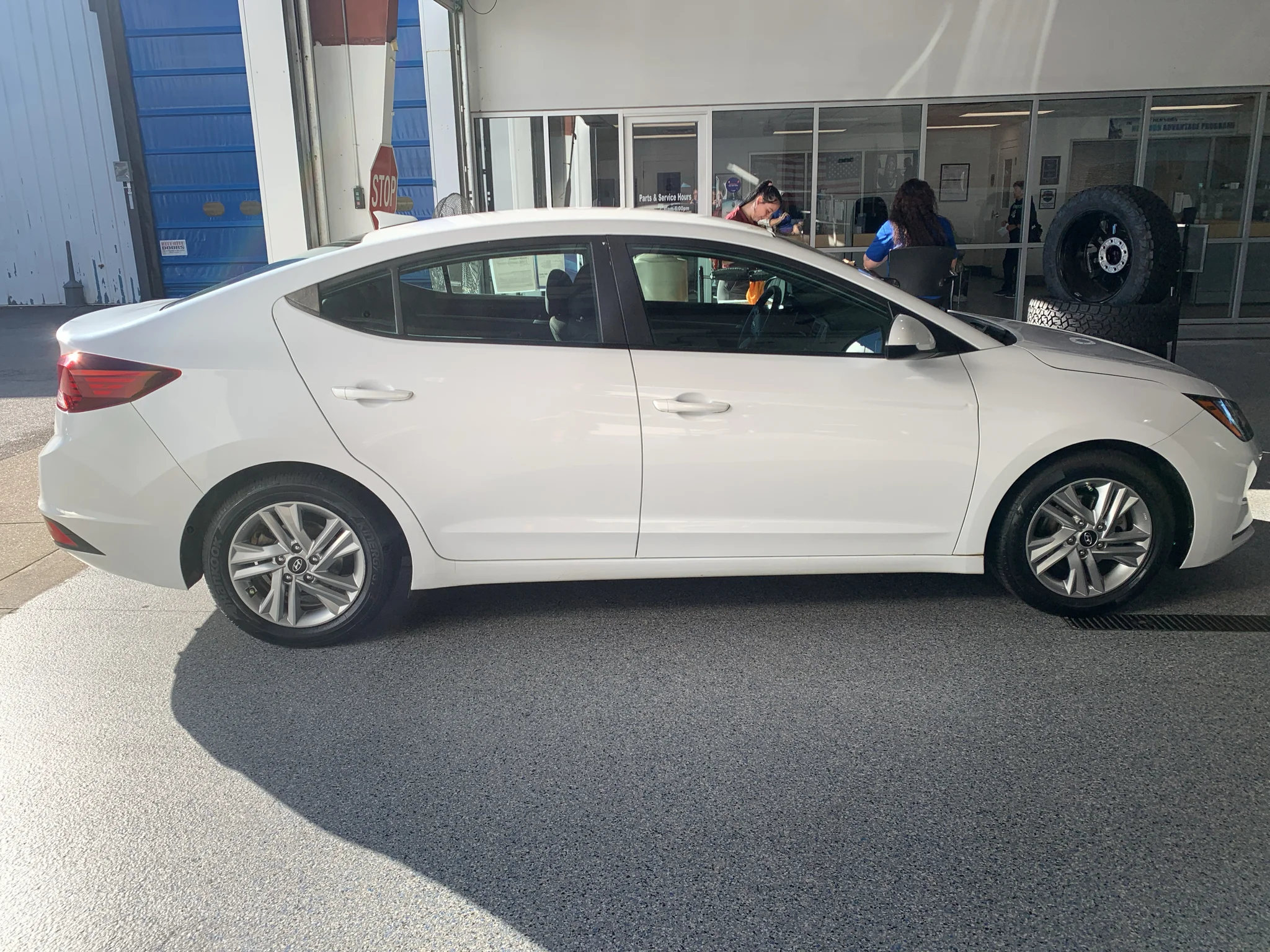 Used 2020  Hyundai SEL image 11