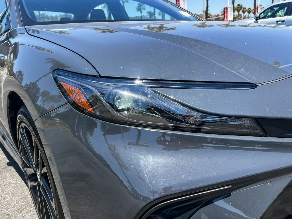 Certified Used 2025  Toyota SE image 7
