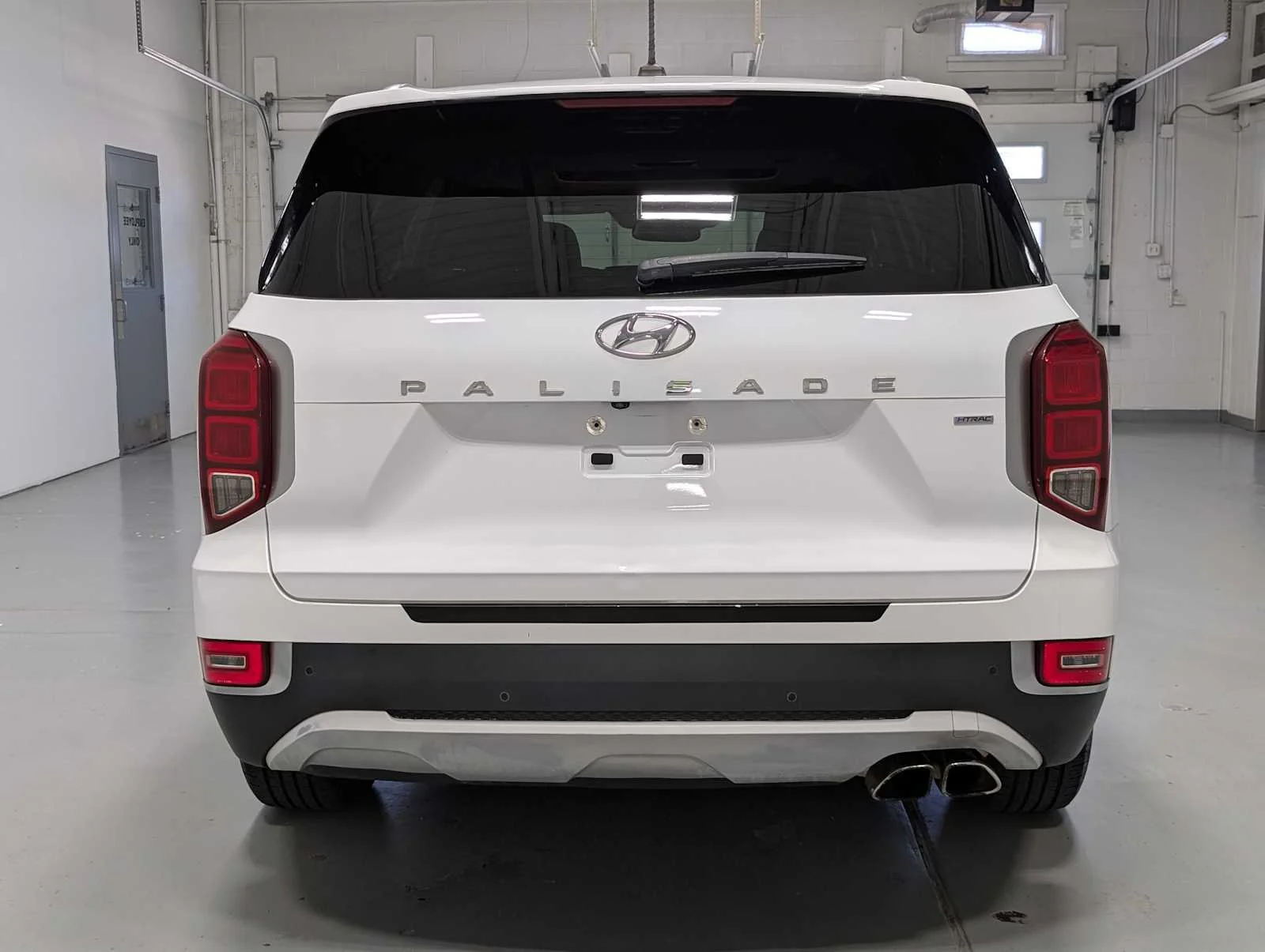 Used 2021 Hyper White Hyundai SEL image 9
