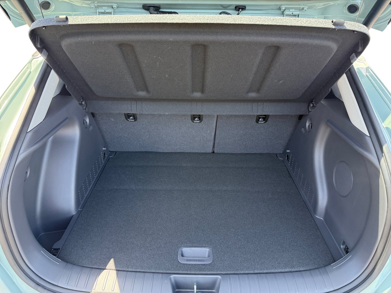 Certified Used 2026 Green Hyundai Limited image 17