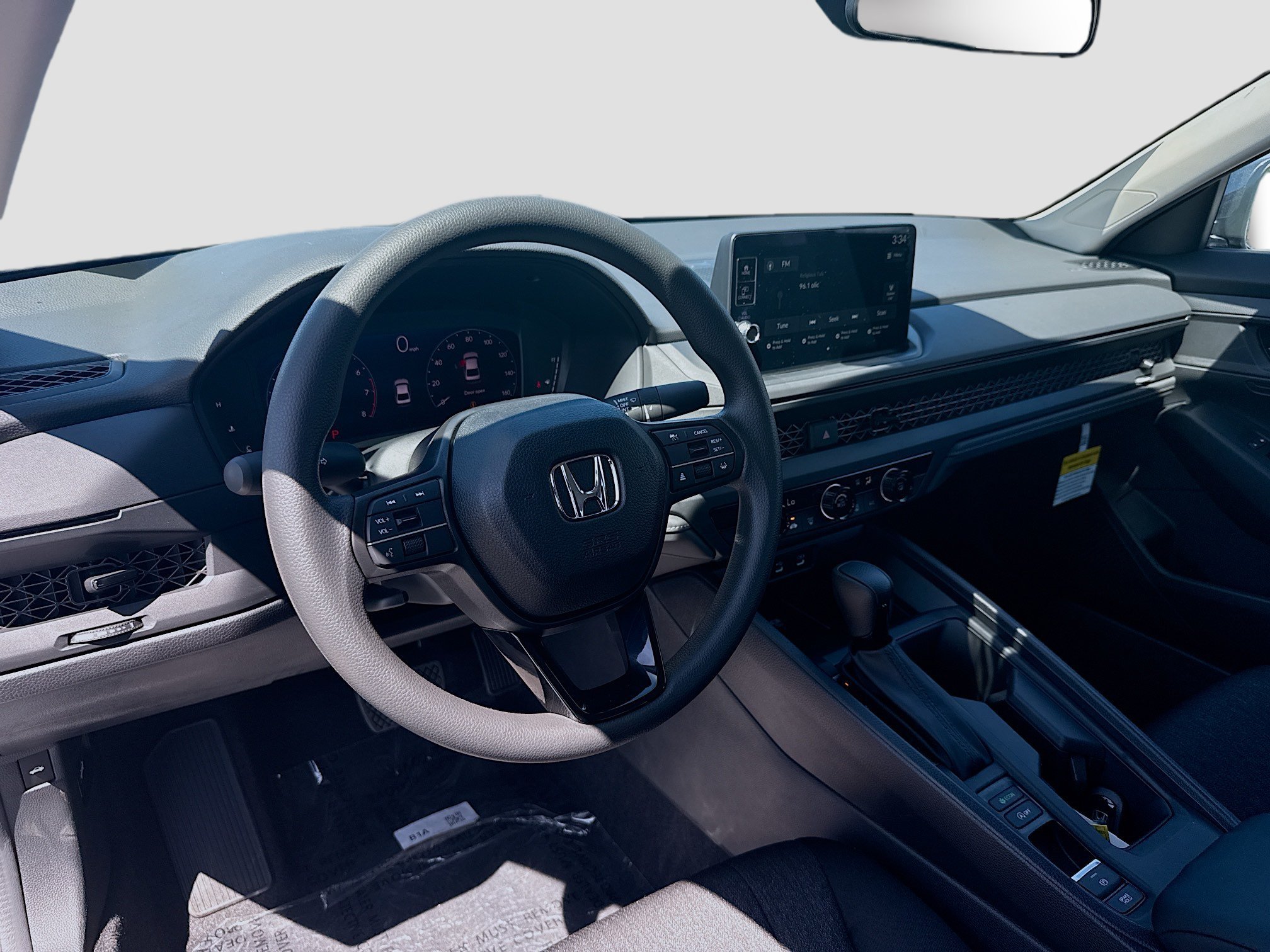 New 2026 Meteorite Gray Metallic Honda LX image 9