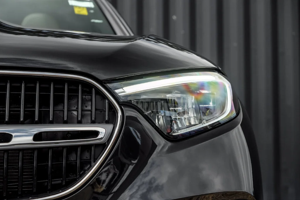 New 2026 Graphite Grey Metallic Mercedes-Benz GLC 300 image 40