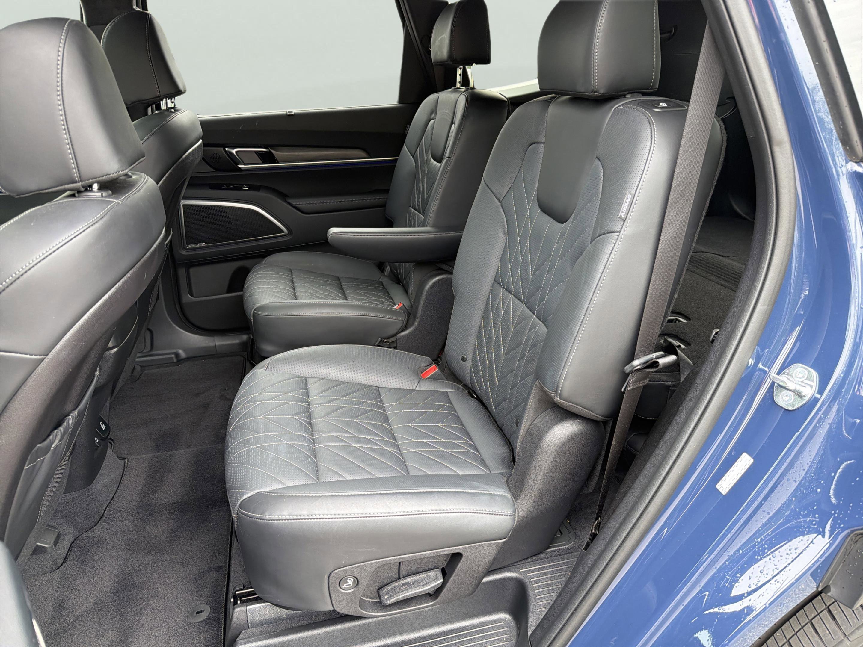 Used 2025 Midnight Lake Blue Kia SX-Prestige X-Line image 26