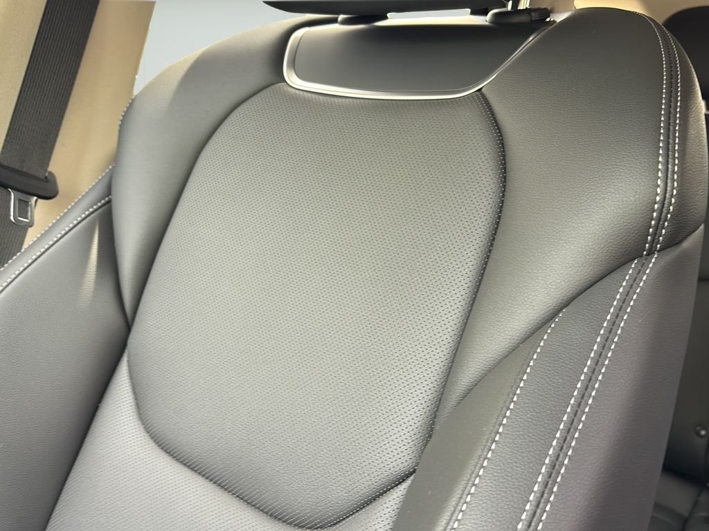 2026 GENESIS GV70 - Photo 41
