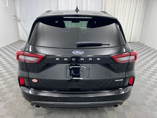 Used 2024 Agate Black Metallic Ford ST-Line image 7