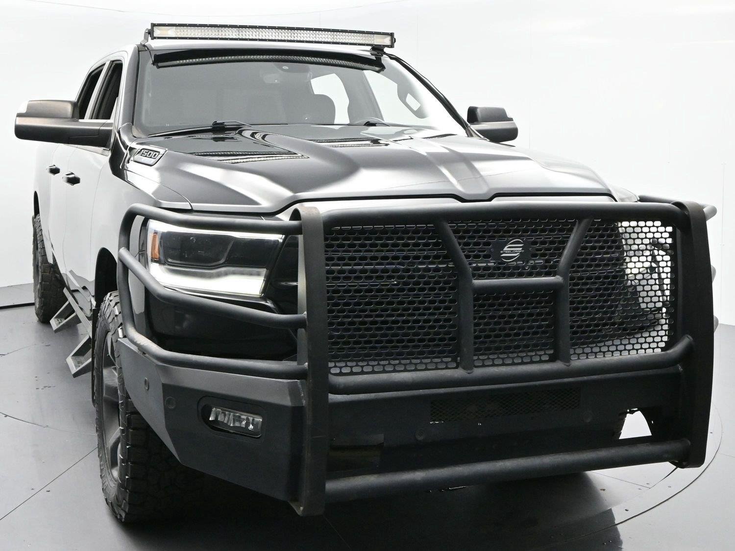 Used 2019 Diamond Black Crystal Pearlcoat Ram Big Horn/Lone Star image 2