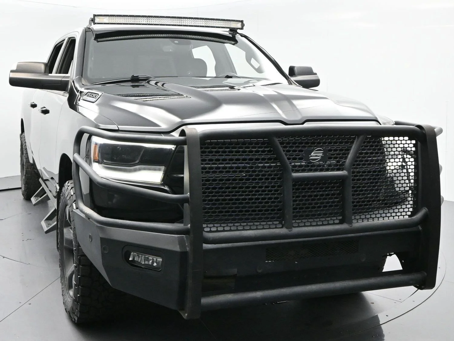 Used 2019 Diamond Black Crystal Pearlcoat Ram Big Horn/Lone Star image 2