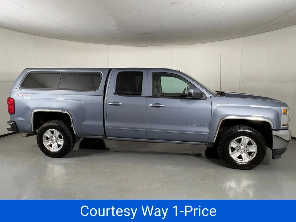 Used 2016 Gray Chevrolet LT image 12